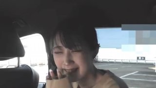 青涩超嫩18萝莉嫩妹被炮友狂操 慢慢脱光光小小奶子 舔屌口交活很生疏 骑乘抽插特写扛起双腿猛操